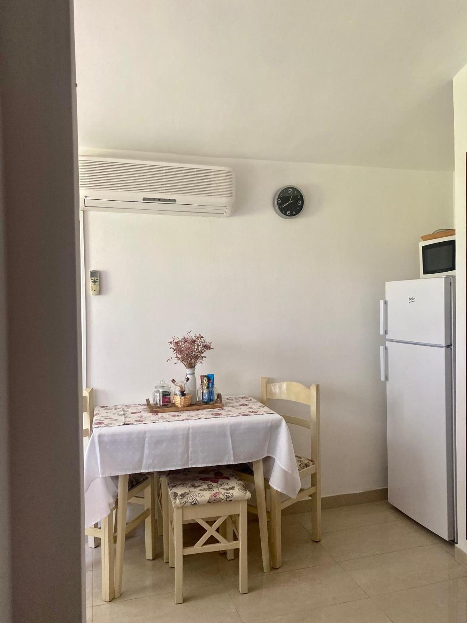 Apartment Ponos Veglia Exterior foto