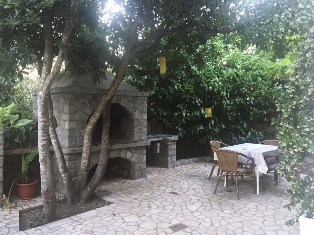 Apartment Ponos Veglia Exterior foto